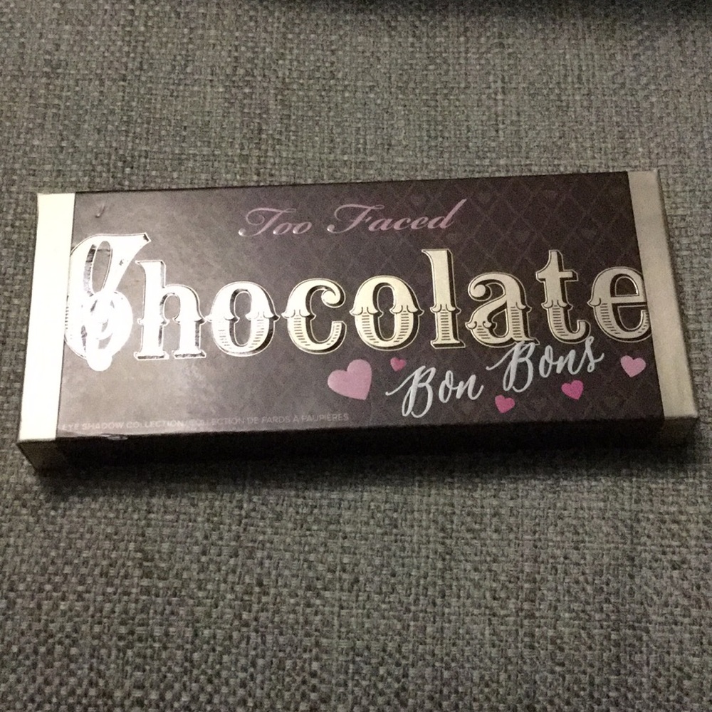Too Faced Bon Bons eyeshadow palette